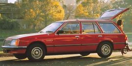 VB Commodore Wagon